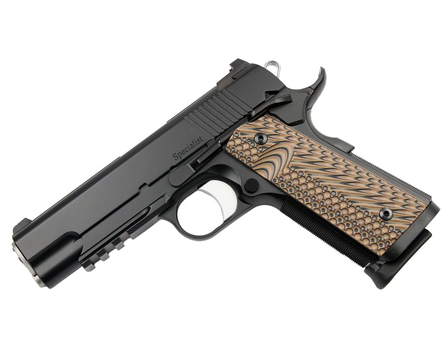 Dan Wesson Specialist Commander, .45ACP, Black